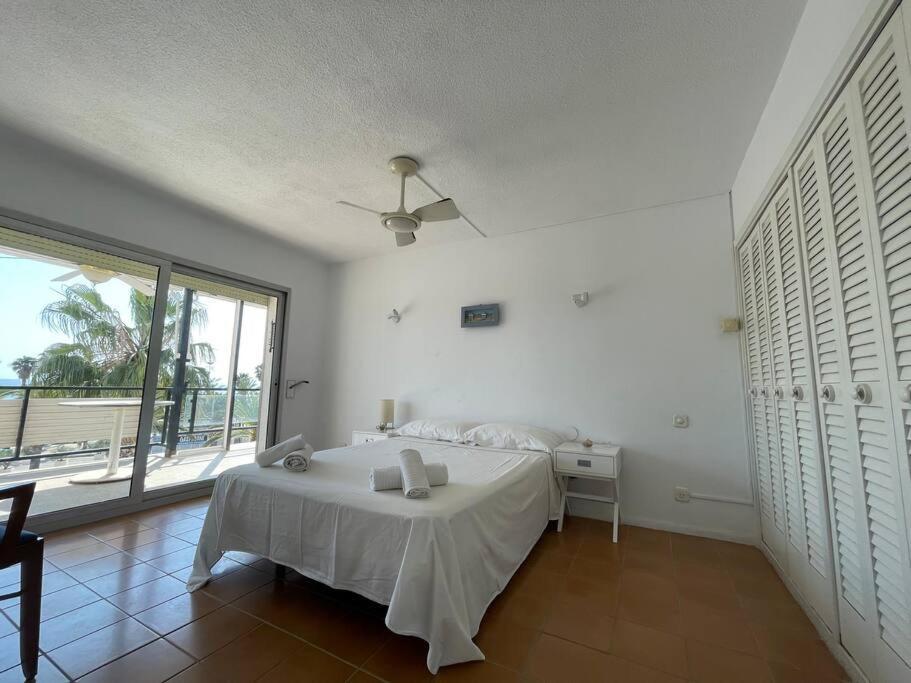 Apartamento En Primera Linea De Mar De 萨洛 外观 照片