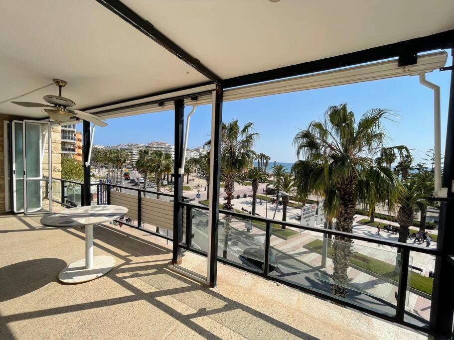 Apartamento En Primera Linea De Mar De 萨洛 外观 照片