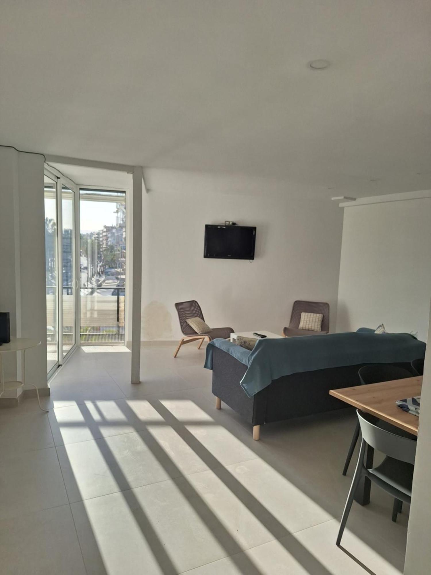 Apartamento En Primera Linea De Mar De 萨洛 外观 照片