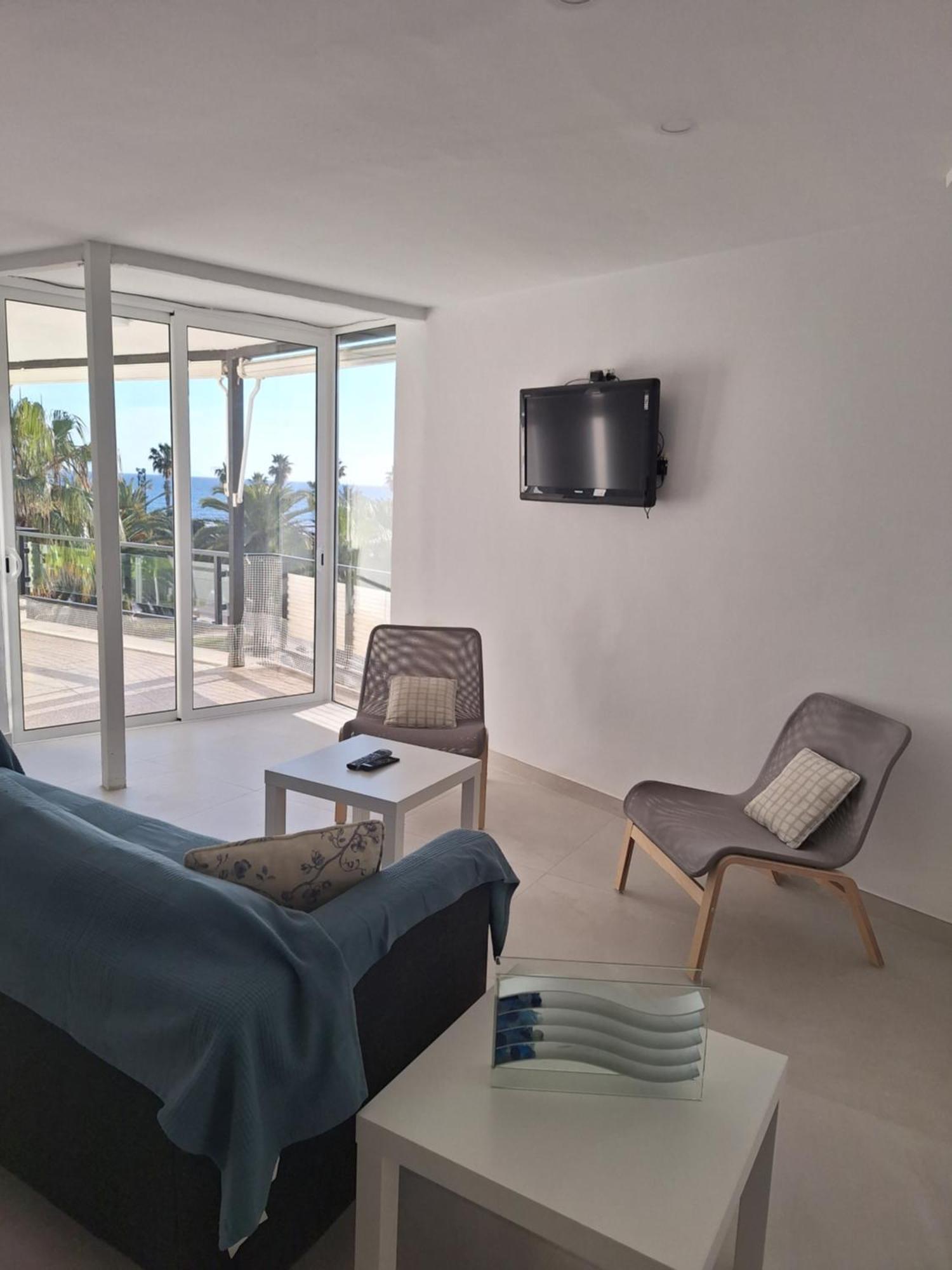 Apartamento En Primera Linea De Mar De 萨洛 外观 照片
