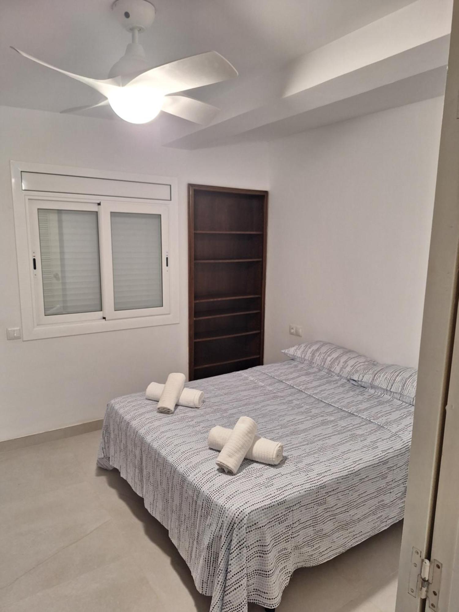 Apartamento En Primera Linea De Mar De 萨洛 外观 照片